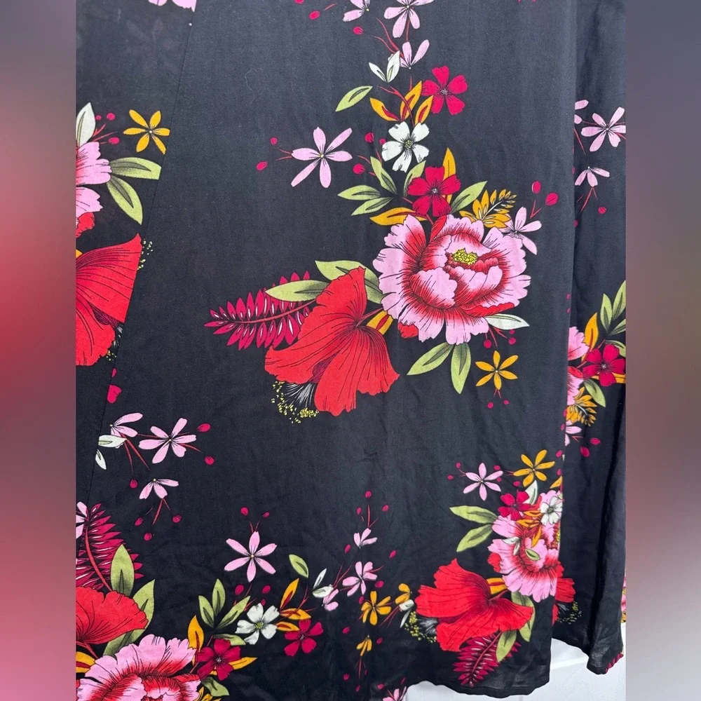 Lulus Black Floral Midi Skirt Side Slits Flowy A-Line Size S - Picture 3 of 7